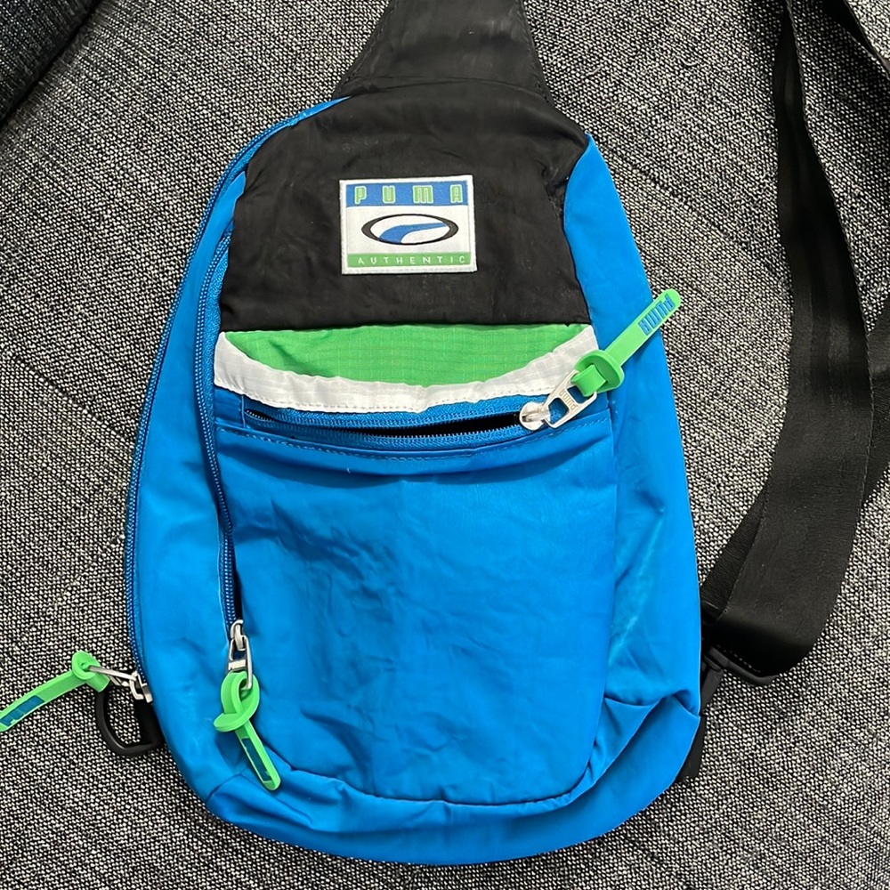 Puma sling bag